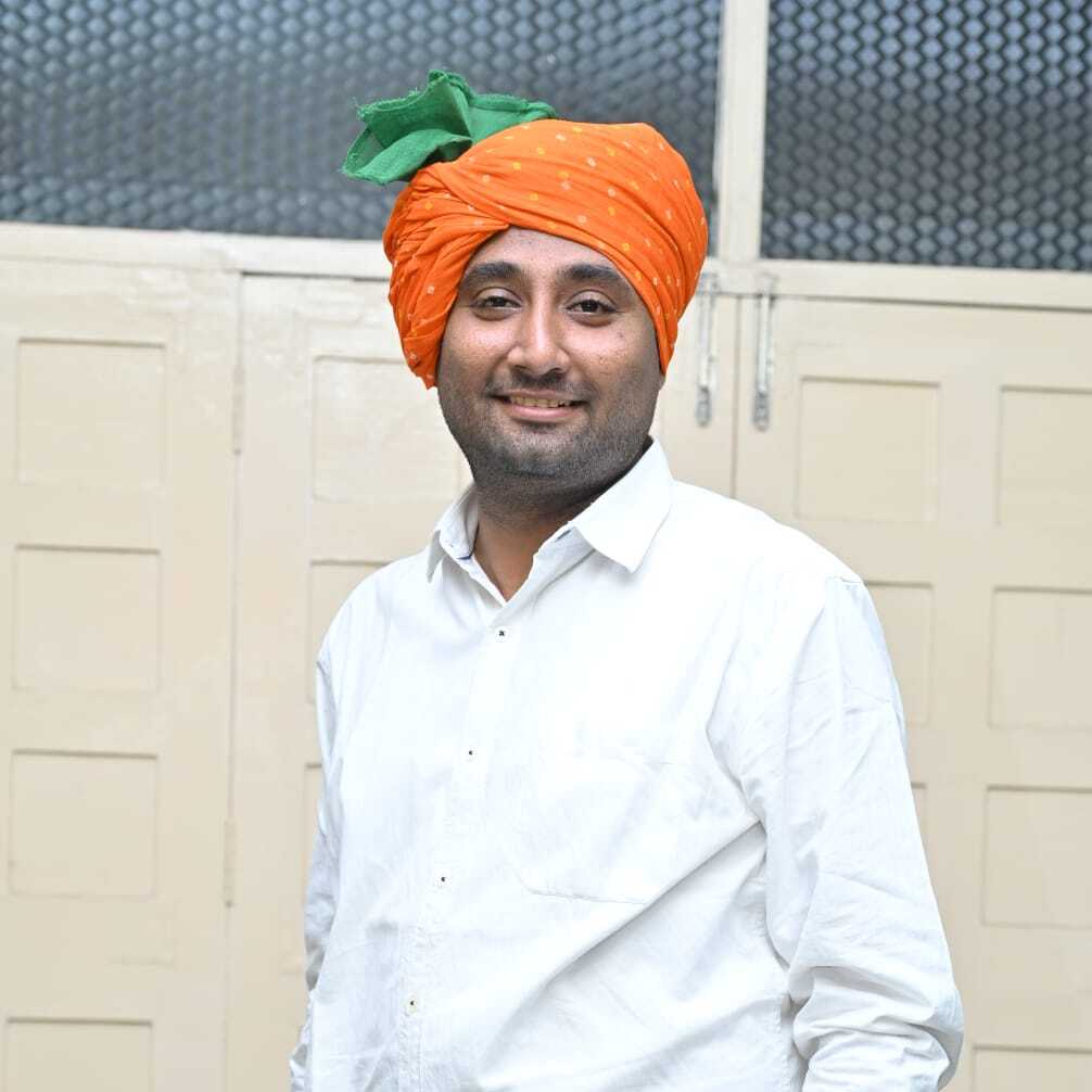 Rtr. Yagnik Rajde